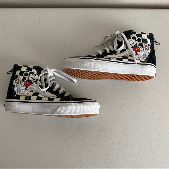Vans x Disney Mickey Mouse Sk8 Hi Checkered - Picture 2 of 10